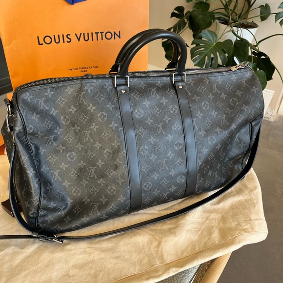 Louis Vuitton Other - LV eclipse keepall 55